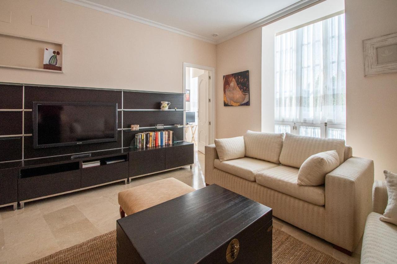 Apartamento El Meridiano De กาดิซ ภายนอก รูปภาพ