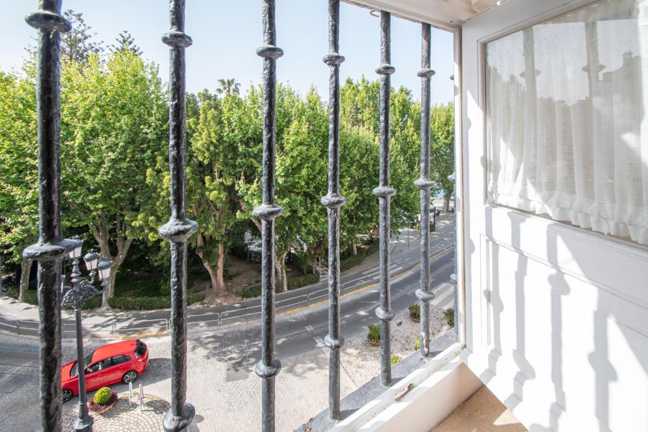 Apartamento El Meridiano De กาดิซ ภายนอก รูปภาพ